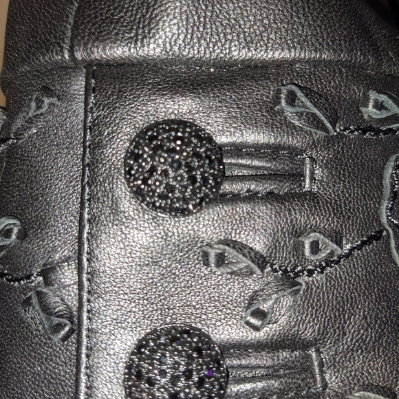 Rare Vintageg ST. JOHN Sport by Marie Gray Embroidered Leather Applique … - Picture 9 of 14